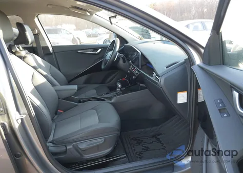2024 Kia Niro Ex z USA, uszkodzony, nr VIN KNDCR3LE0R5167972